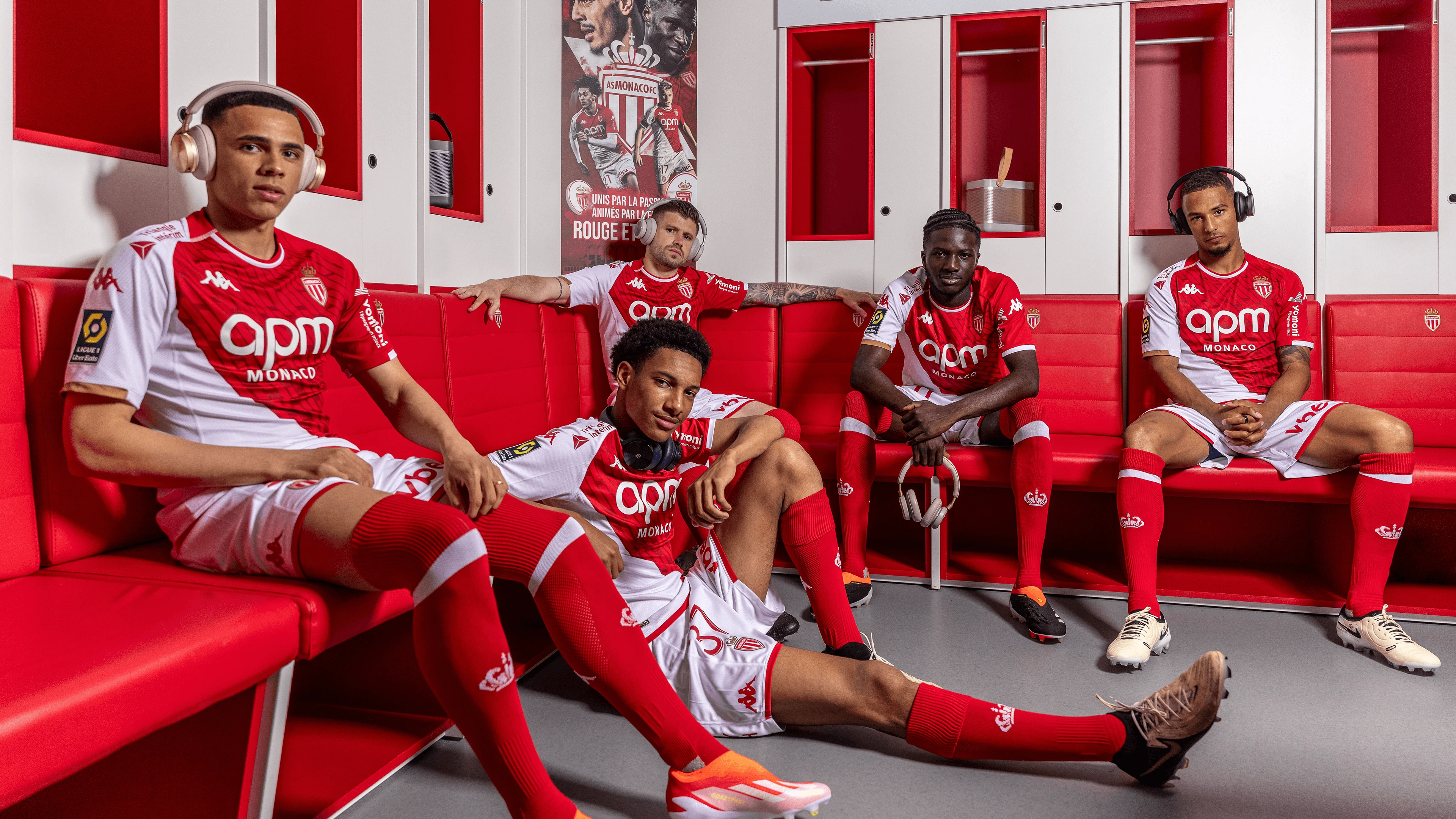 AS Monaco team in the changing room